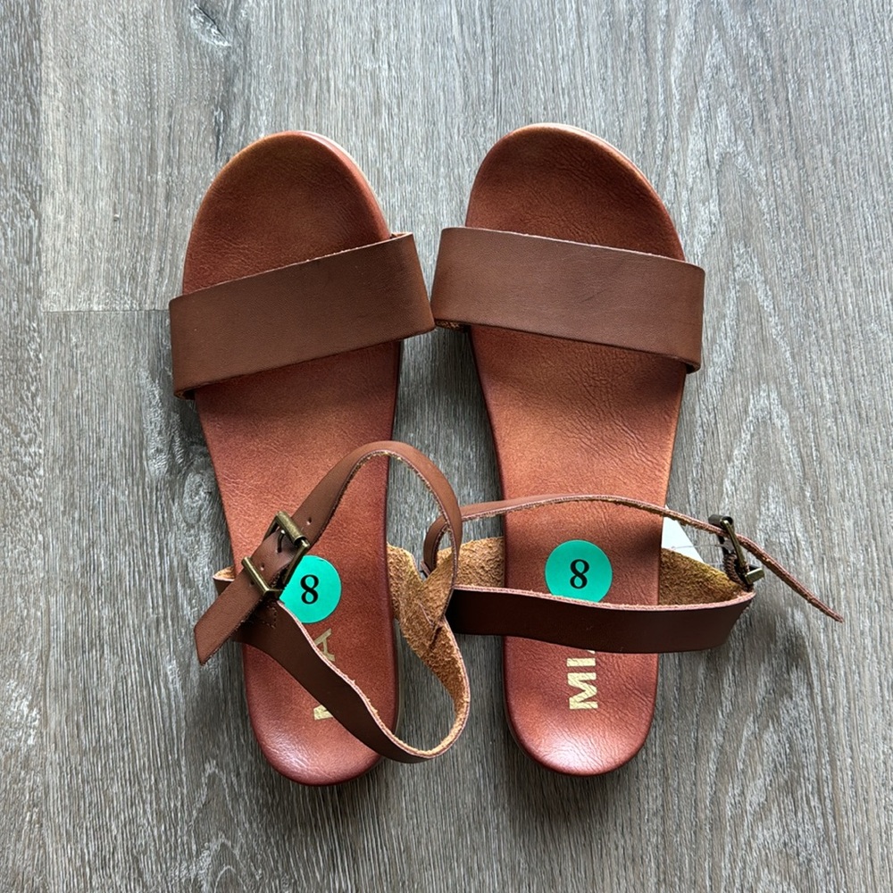 Brown Mia Sandals